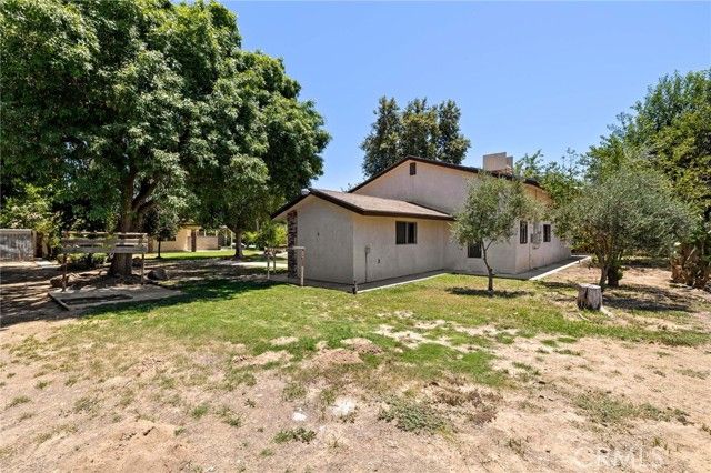 921 Christian Avenue, Bakersfield, CA 93314