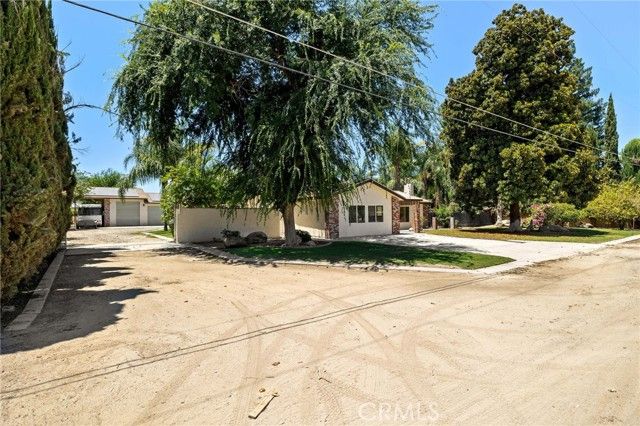 921 Christian Avenue, Bakersfield, CA 93314