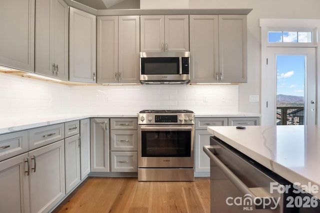 182 Waightstill Drive, Arden, NC 28704