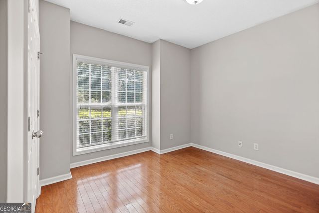 35 Bedford Park Drive, Newnan, GA 30263
