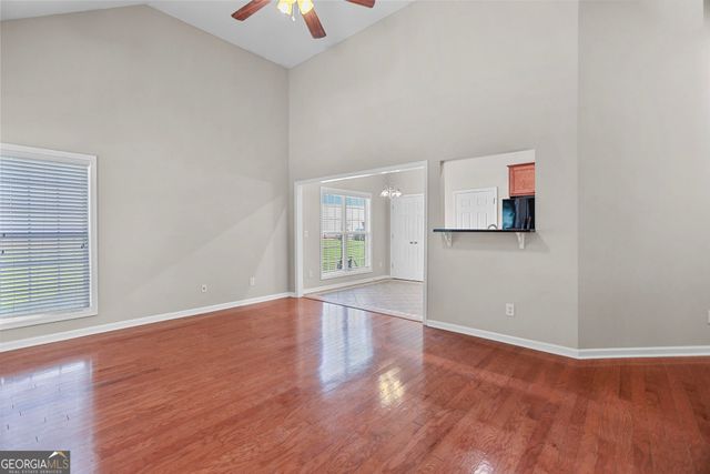 35 Bedford Park Drive, Newnan, GA 30263
