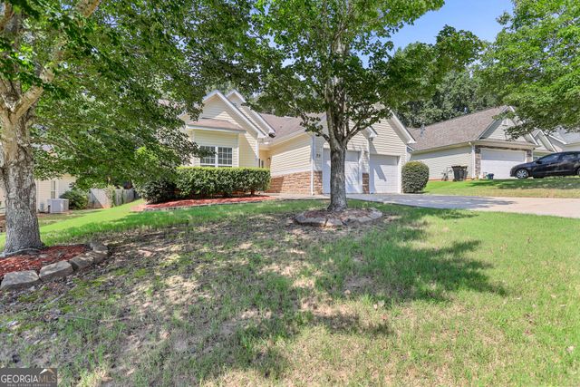 35 Bedford Park Drive, Newnan, GA 30263