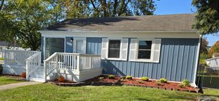 25260 Reeck Road, Woodhaven, MI 48183