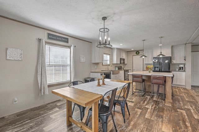 964 Tiger Loop, Saint Stephen, SC 29479