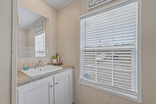 964 Tiger Loop, Saint Stephen, SC 29479