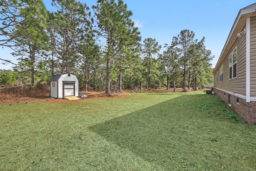 Image 36 of property listing at 964 Tiger Loop, Saint Stephen, SC 29479