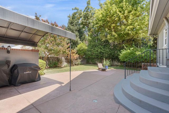 431 West Elm, Lodi, CA 95240