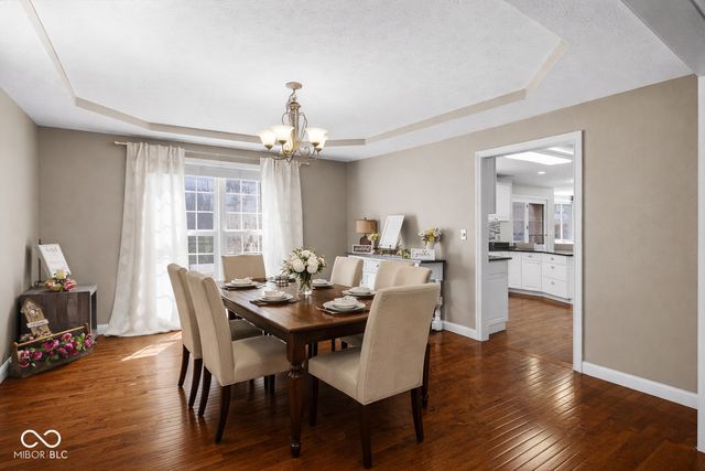 6031 Turtle Bay Parkway, Columbus, IN 47201