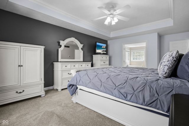 6031 Turtle Bay Parkway, Columbus, IN 47201