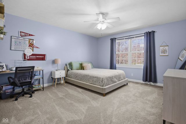 6031 Turtle Bay Parkway, Columbus, IN 47201