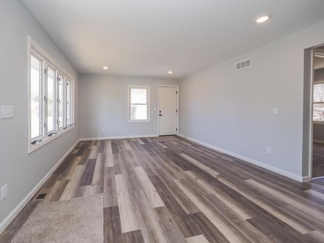 112 Poplar Street, Gobles, MI 49055