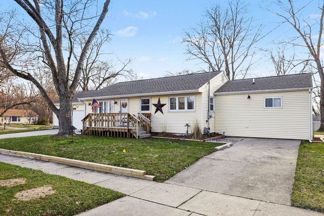 112 Poplar Street, Gobles, MI 49055