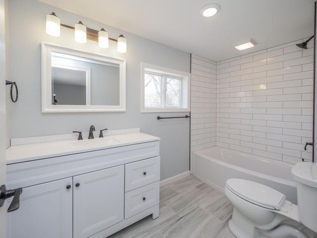 112 Poplar Street, Gobles, MI 49055