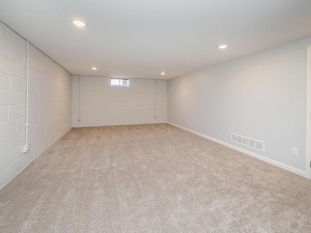 112 Poplar Street, Gobles, MI 49055