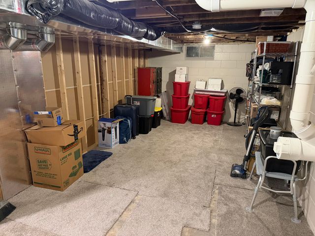 112 Poplar Street, Gobles, MI 49055