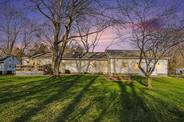 112 Poplar Street, Gobles, MI 49055