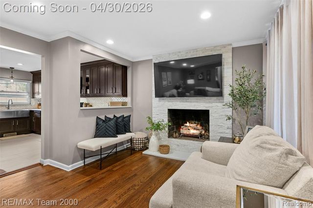 26734 Clairview Drive, Dearborn Heights, MI 48127