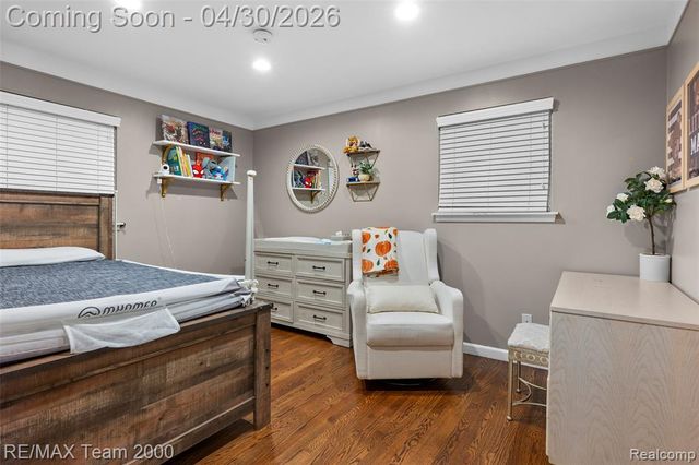 26734 Clairview Drive, Dearborn Heights, MI 48127