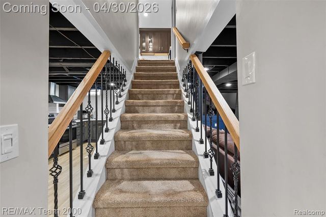 26734 Clairview Drive, Dearborn Heights, MI 48127