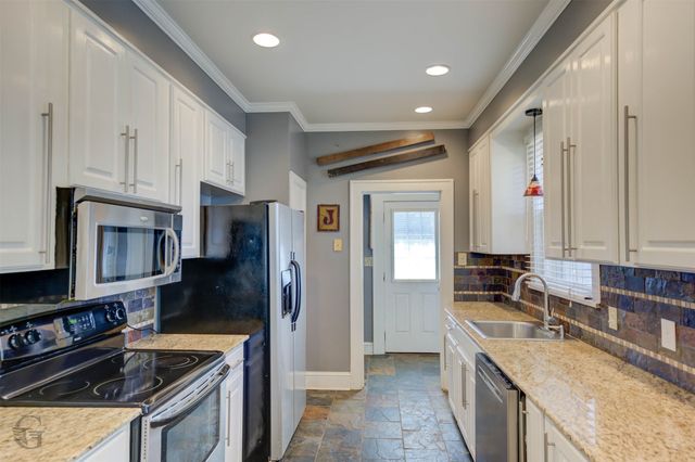 701 Ratcliff Street, Shreveport, LA 71104