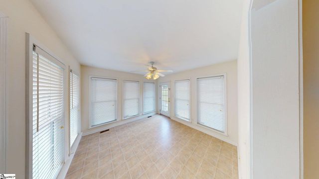 1018 Knollwood Acres Road, Boiling Springs, SC 29316