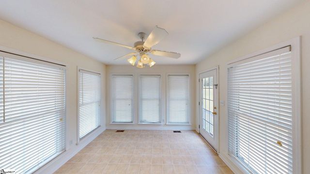 1018 Knollwood Acres Road, Boiling Springs, SC 29316
