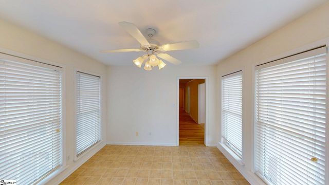 1018 Knollwood Acres Road, Boiling Springs, SC 29316