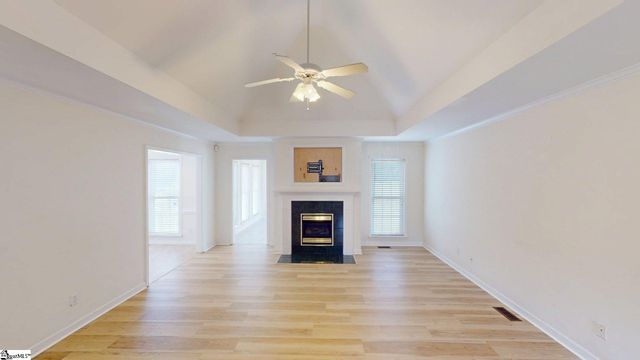 1018 Knollwood Acres Road, Boiling Springs, SC 29316