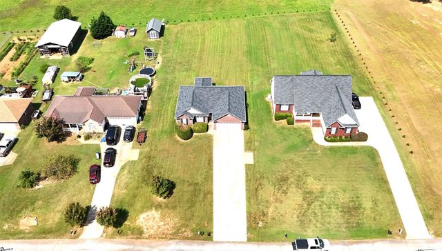 1018 Knollwood Acres Road, Boiling Springs, SC 29316