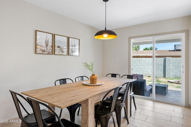 111 S CHOLLA Street, Gilbert, AZ 85233