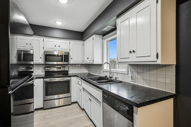 308 S Morningside Street, Republic, MO 65738