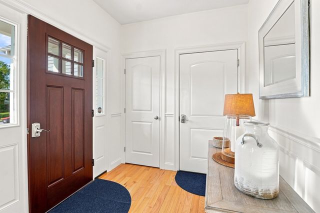 33 Skyview Drive, Millbury, MA 01527
