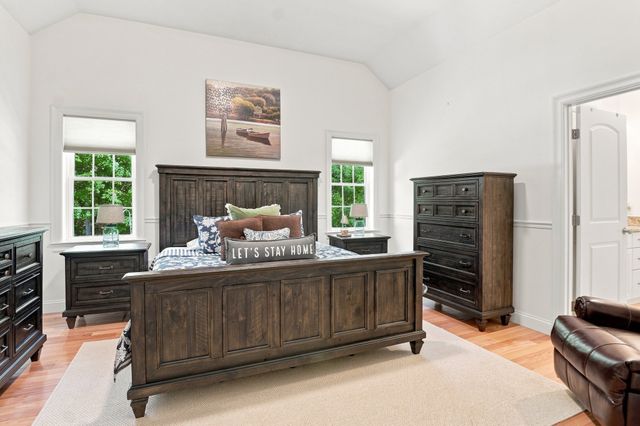 33 Skyview Drive, Millbury, MA 01527