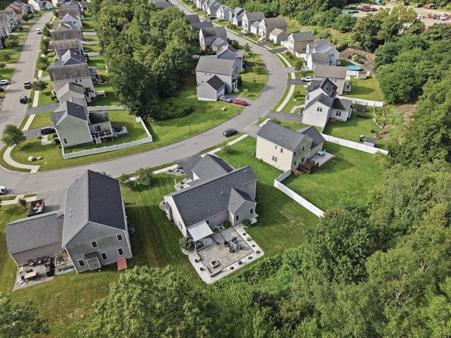 33 Skyview Drive, Millbury, MA 01527