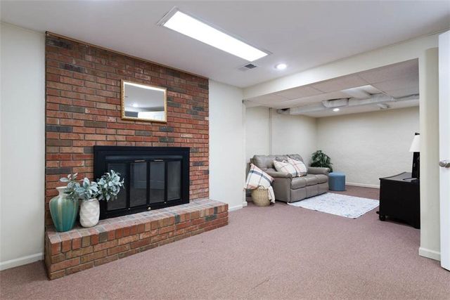 3912 S Christopher Circle, Independence, MO 64055