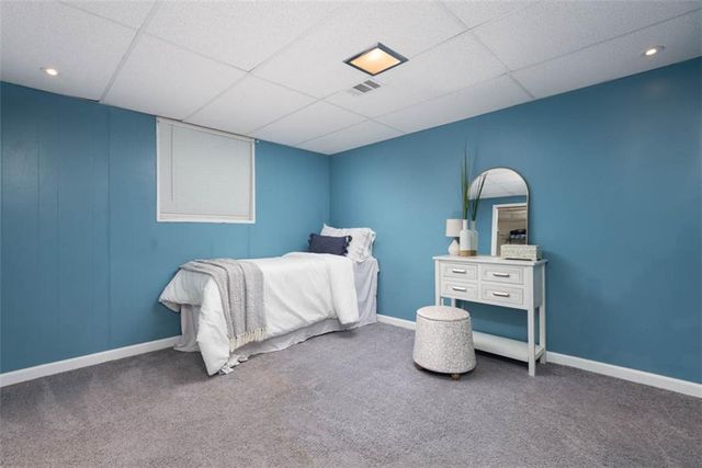 3912 S Christopher Circle, Independence, MO 64055