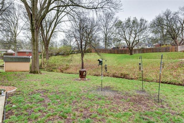 3912 S Christopher Circle, Independence, MO 64055