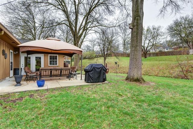 3912 S Christopher Circle, Independence, MO 64055