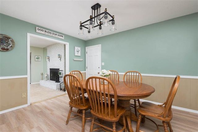 3912 S Christopher Circle, Independence, MO 64055