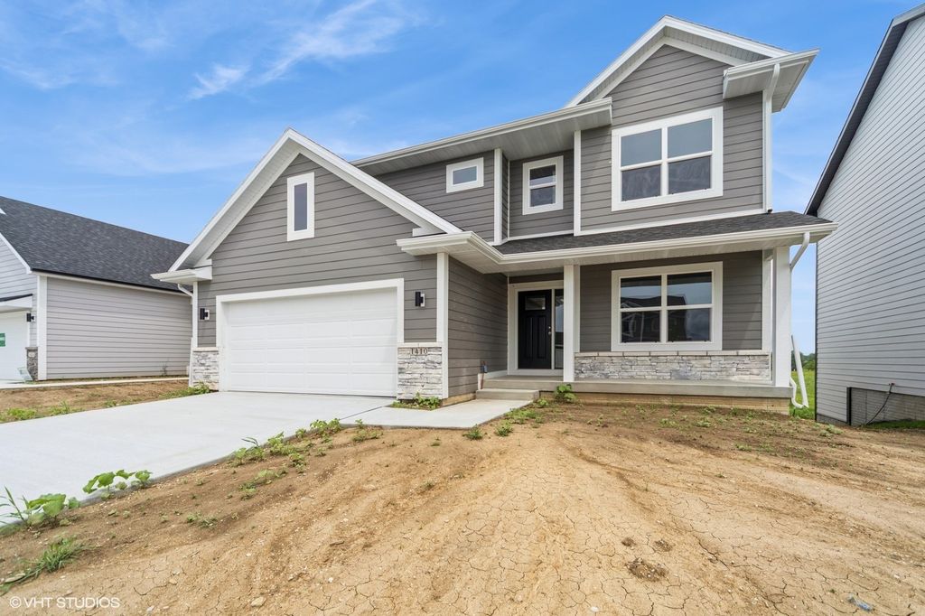 1410 S 91st Street, West Des Moines, IA 50266