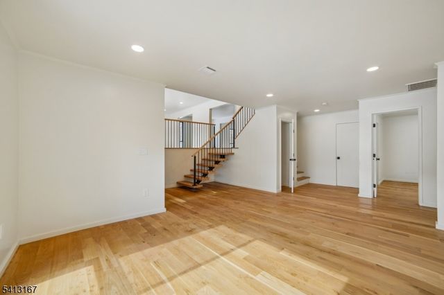 156 Park Rd, Parsippany-troy Hills Twp., NJ 07054