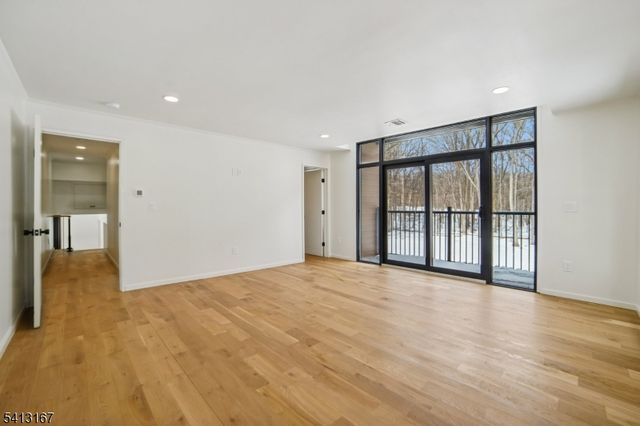 156 Park Rd, Parsippany-troy Hills Twp., NJ 07054