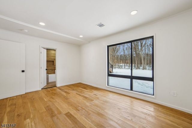 156 Park Rd, Parsippany-troy Hills Twp., NJ 07054