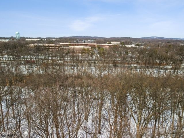 156 Park Rd, Parsippany-troy Hills Twp., NJ 07054