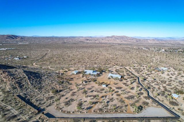 59800 Onaga Trail, Joshua Tree, CA 92252