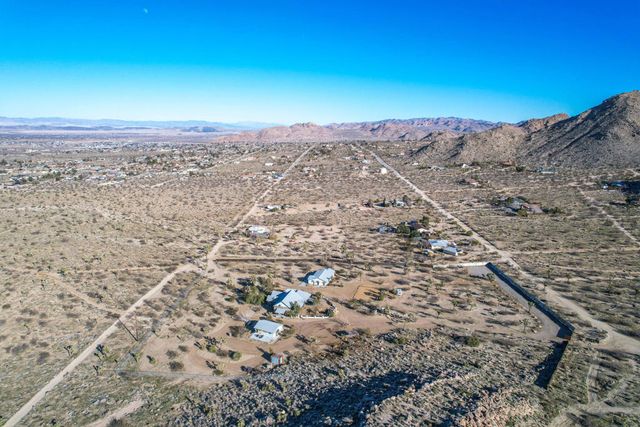 59800 Onaga Trail, Joshua Tree, CA 92252