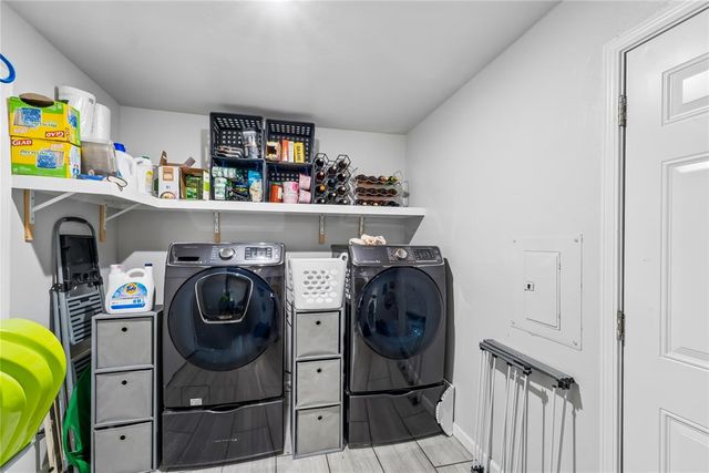 631 SW 3rd Street, Moore, OK 73160