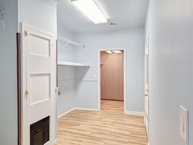 1032 W Woodcrest Drive, Oklahoma City, OK 73110