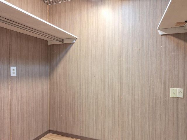 1032 W Woodcrest Drive, Oklahoma City, OK 73110