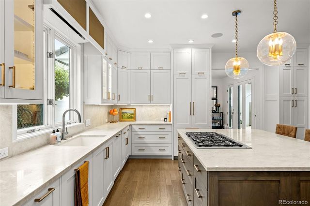 424 Clayton Street, Denver, CO 80206